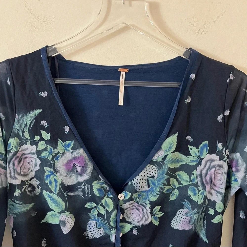 Free People Home Grown Mesh‎ Cardi Navy Blue Combo Floral Button down Small NWOT